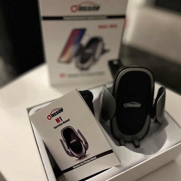 Wireless car  charger and phone holder - Picture 8 of 11